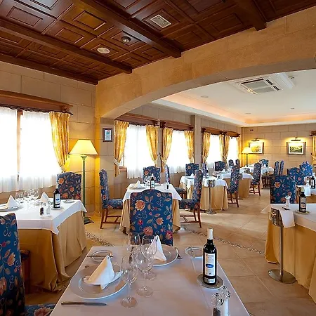 Апарт-отель Elba Castillo San Jorge & Antigua Калета-де-Фусте