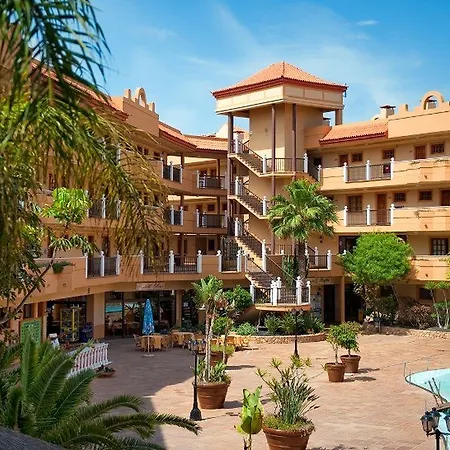 מלון דירות Elba Castillo San Jorge & Antigua 3*
